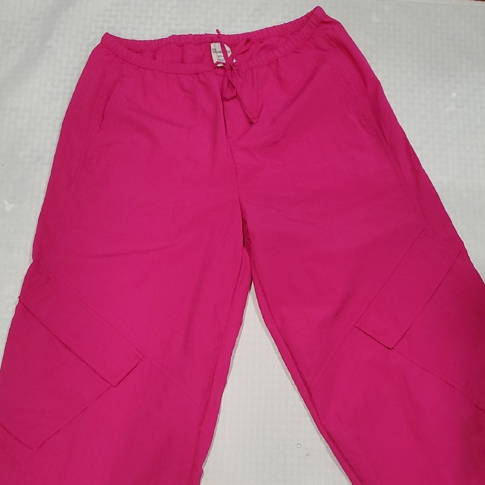 No Boundaries Hot Pink Cargo Nylon  Jogger Pants - Picture 3 of 15